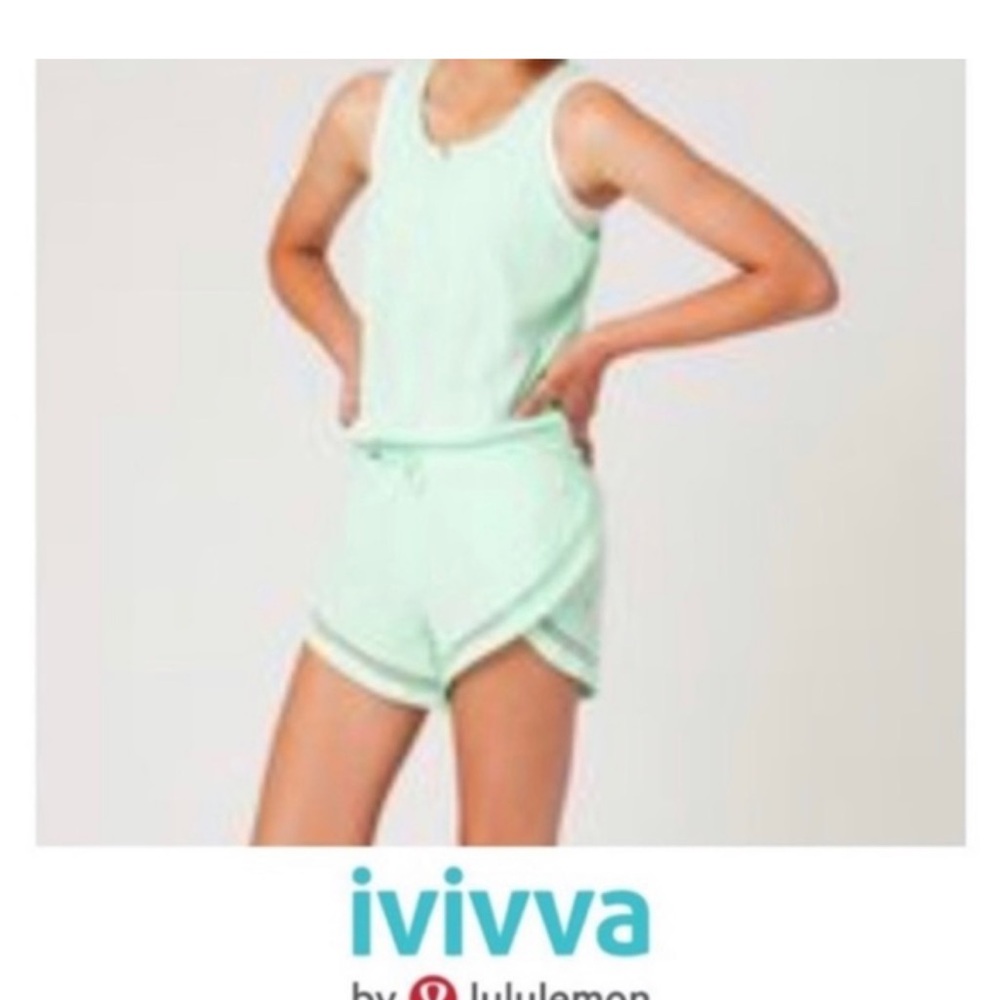 Ivivva by lululemon Run Day, Fun Day Runsie in Mint Green lined size 14